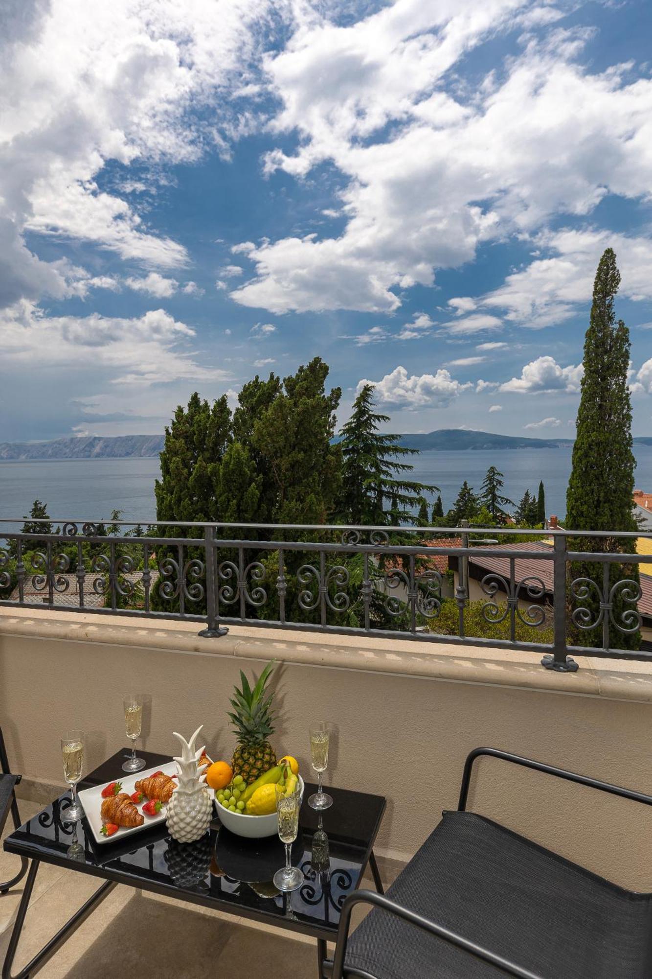 Sea House Lea Daire Novi Vinodolski Dış mekan fotoğraf